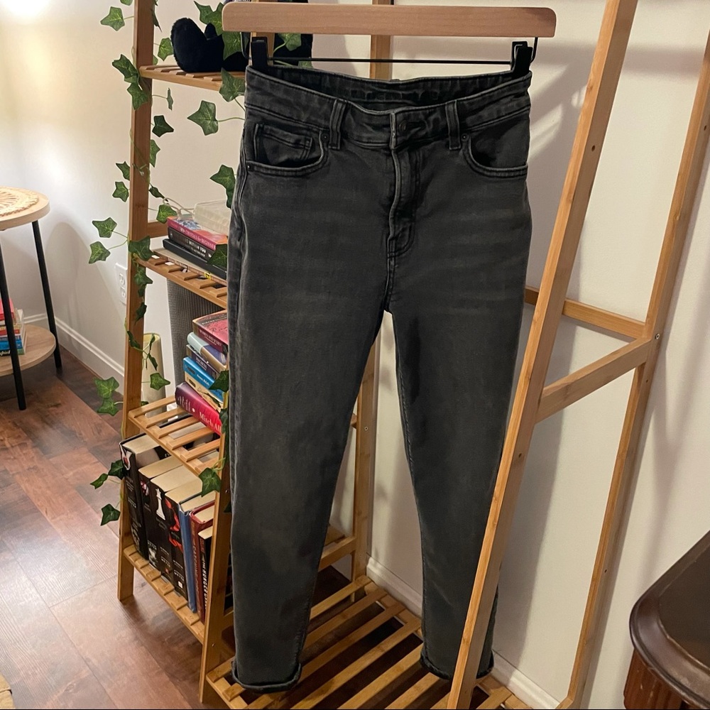 AE Stretch Mom Jean